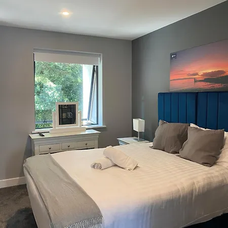 Madison House 戈尔韦