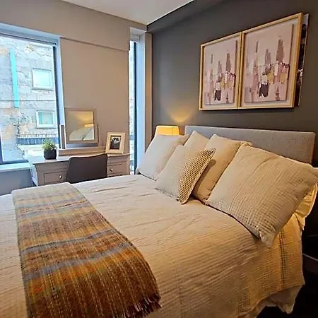 Madison House 3*