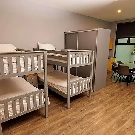 Madison House 3*