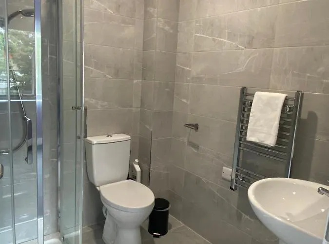 Madison House Pensionat 3*