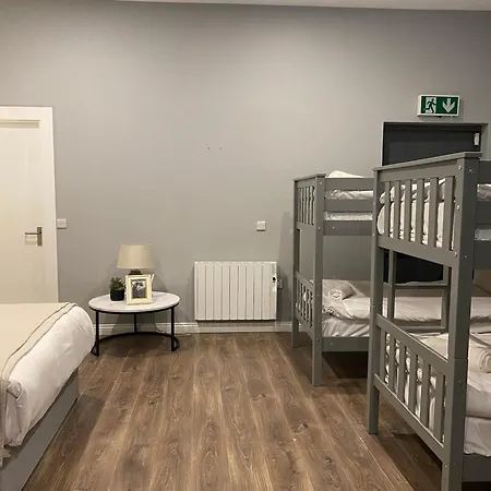 Aparthotel Madison House *