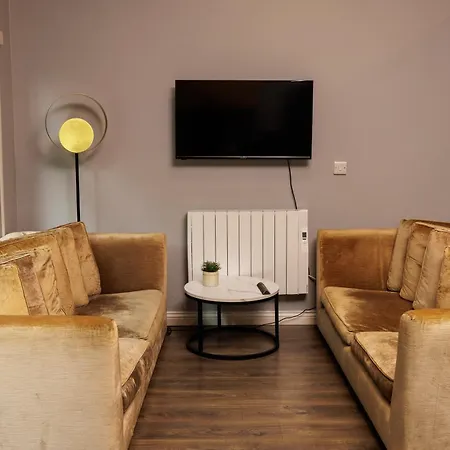 Madison House 3*